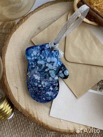 Новогодние игрушки из эпоксидной смолы