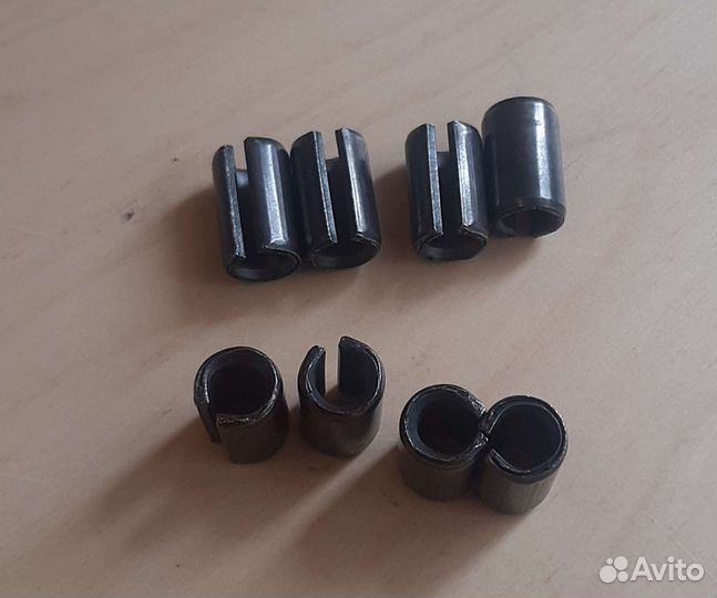 Направляющий пин 1T-0068