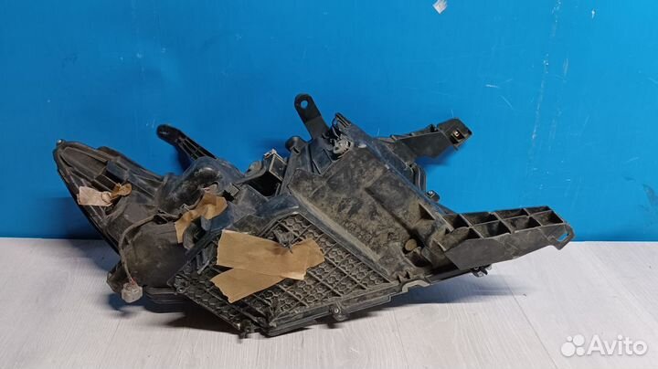 Фара левая Toyota Prado 150 2009