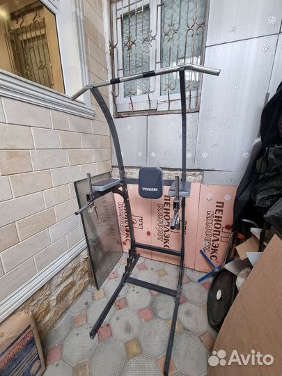 Тренажёр турник брусья Torneo 3-в-1 комплекс