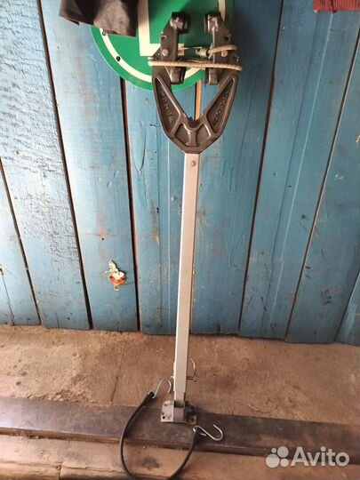 Опорный кронштейн для перевозки лодочного мотора