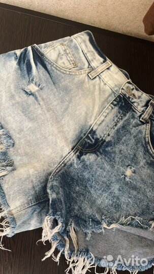 Шорты женские