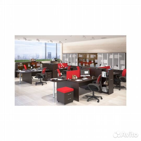 Шкаф с глухими средними и малыми дверьми xten XHC