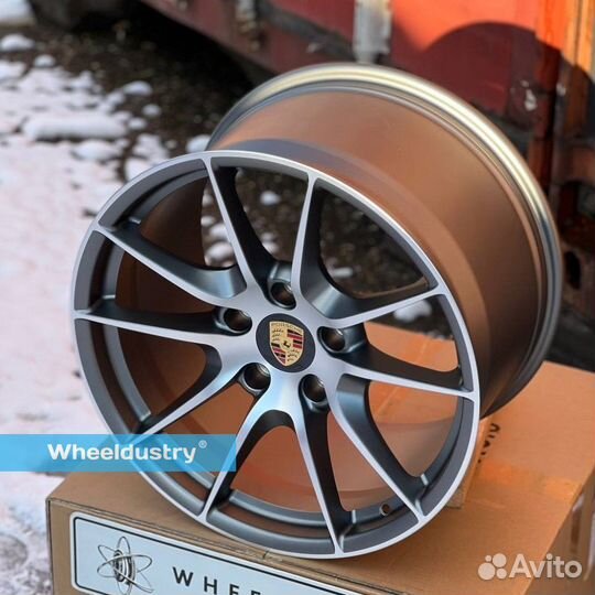 Кованые диски R19 Porsche 911 Carrera