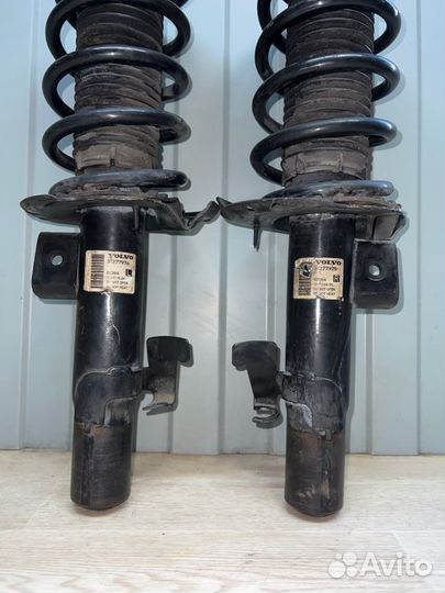 Амортизаторы передние Volvo V60 2011