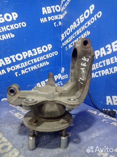 Передний левый поворотный кулак Ford Fiesta 5