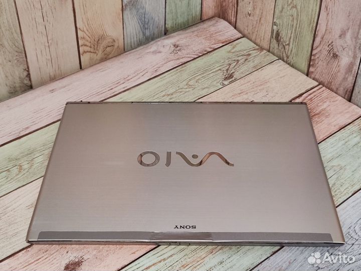 Мощный ультрабук Sony Vaio 13,3 на Intel Core i5