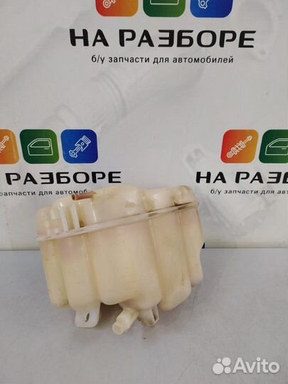 Бачок расширительный Volkswagen Touareg 7P5 cmta