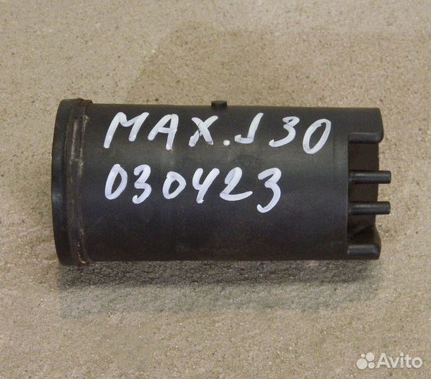 Вакуумный аккумулятор Nissan Maxima J30