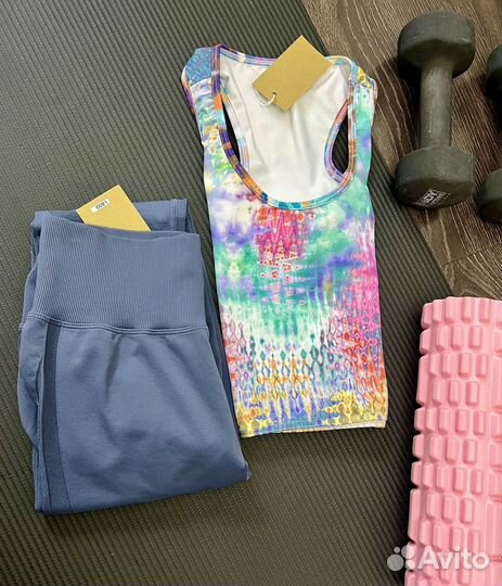 Форма спортивная новая леггинсы топ 44