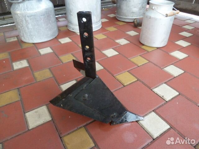 Плуг для мотоблока