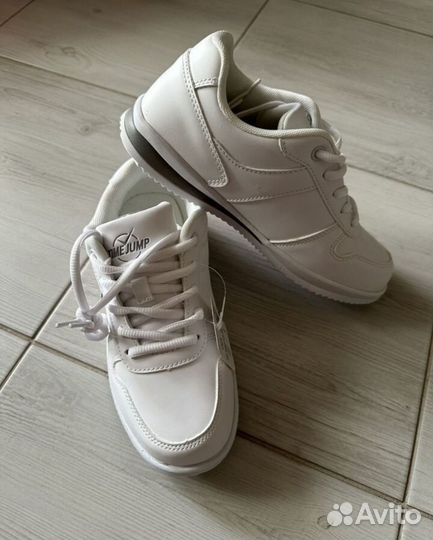 Кроссовки 36 размер