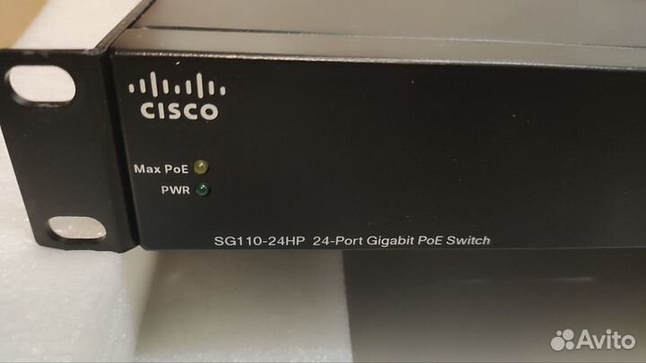 Коммутатор Cisco 24 Gigabit / 12 PoE