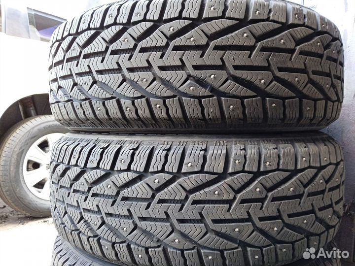 Kormoran Stud 2 205/55 R16