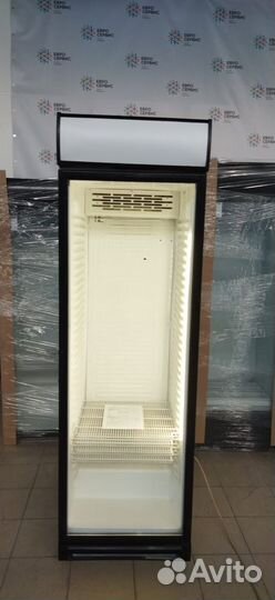 Холодильный шкаф