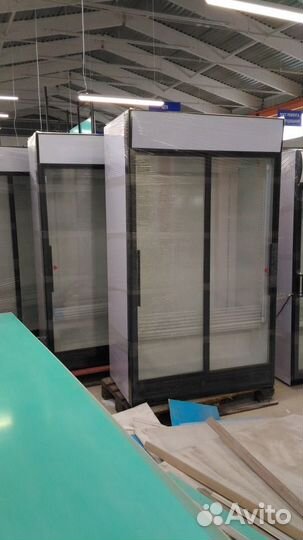 Холодильный шкаф для магазина
