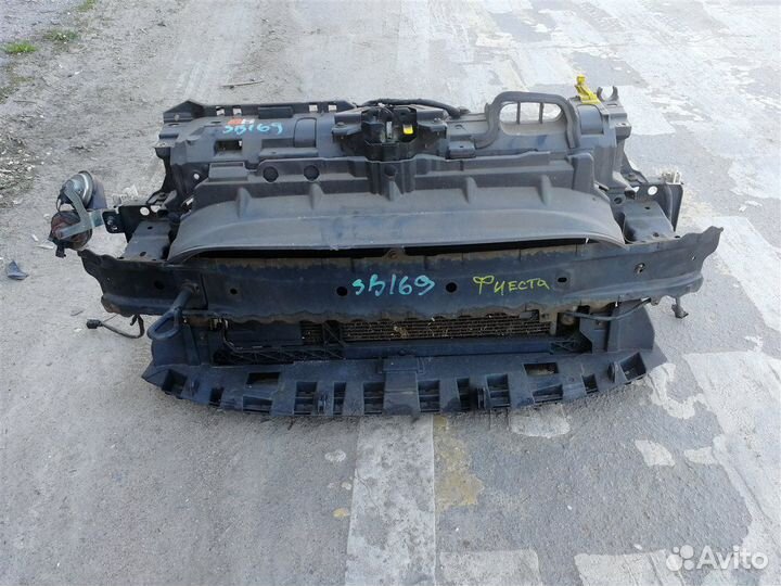 Телевизор панель Ford Fiesta