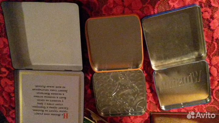 10метал. коробочек разных размеров (1продана)
