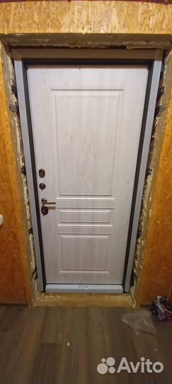 Дверь входная с терморазрывом