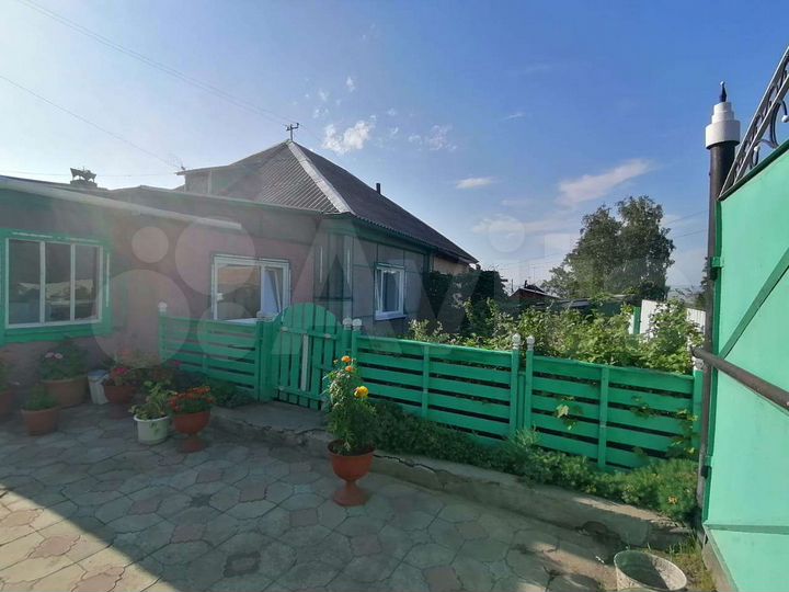 Дом 76,3 м² на участке 7,8 сот.