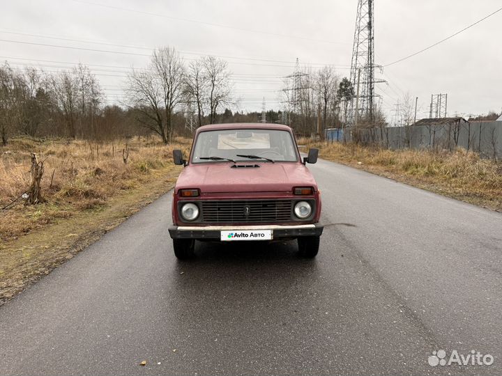 LADA 4x4 (Нива) 1.8 МТ, 2003, 175 000 км