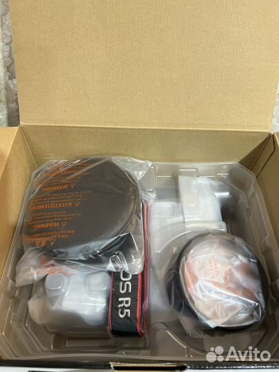 Canon EOS R5 kit RF 24-105mm F4L IS USM