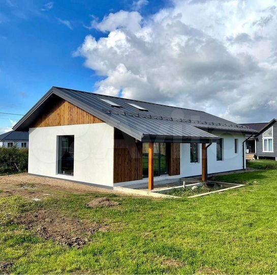 Дом 99,8 м² на участке 6 сот.