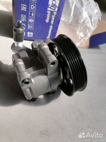 Насос гидроусилителя руля Ford Focus HPN0302DF