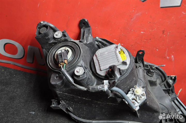 Фара левая toyota corolla fielder NKE165G