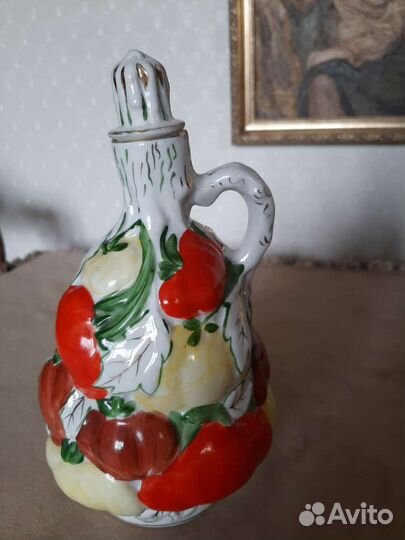 Фарфоровый графин лфз