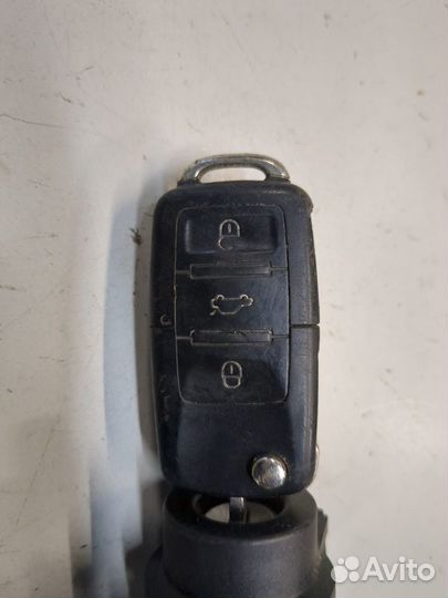 Замок зажигания Volkswagen Touran, 2009