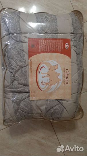 Одеяло из верблюжьей шерсти новое