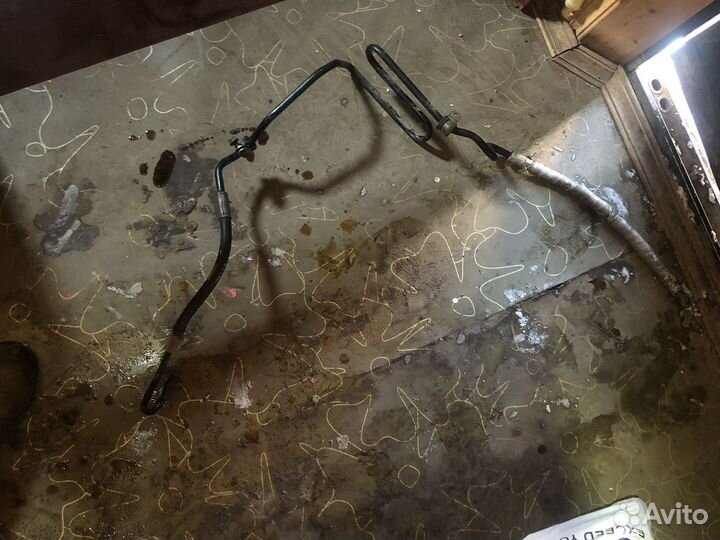 Октавия тур шланг гур высокого давления