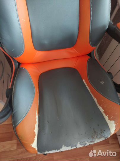 Игровое кресло кожа