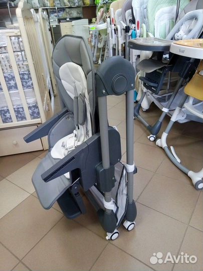 Стульчик для кормления Amelia