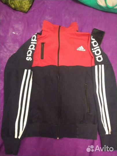 Спортивный костюм