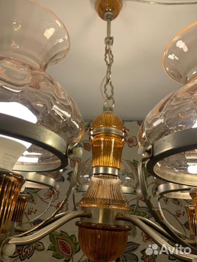 Люстра карамельно- розалиновое стекло СССР