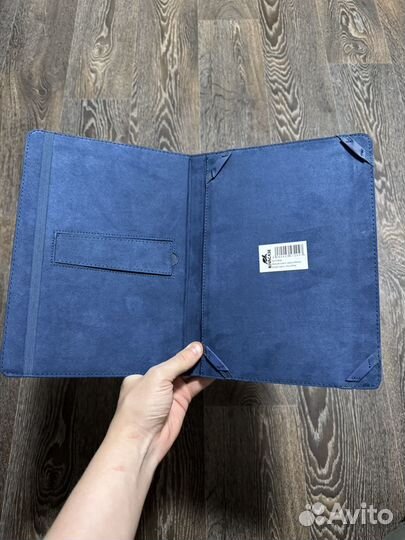 Универсальный чехол для планшетов 9.7-10.5