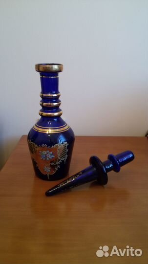 Изделие из цветного стекла