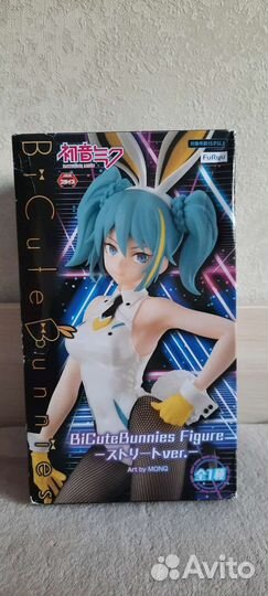 Фигурка Хатсуне Мику