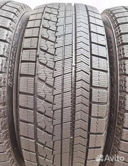 Bridgestone Blizzak VRX 225/55 R18 101Y