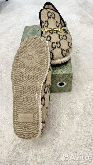 Женские Лоферы с мехом gucci GG wool loafers