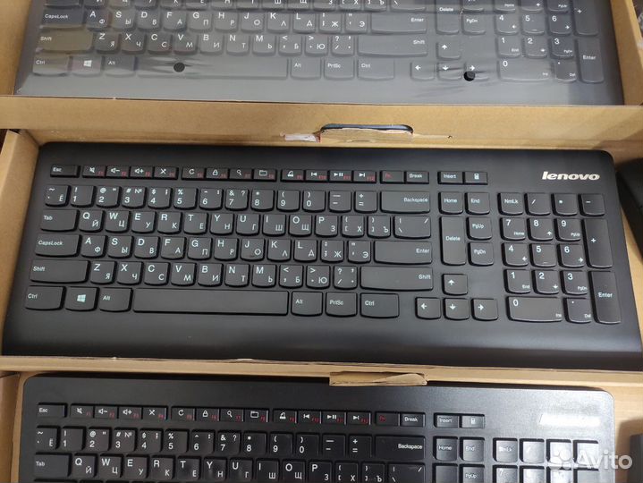 Беспроводная клавиатура и мышь Lenovo