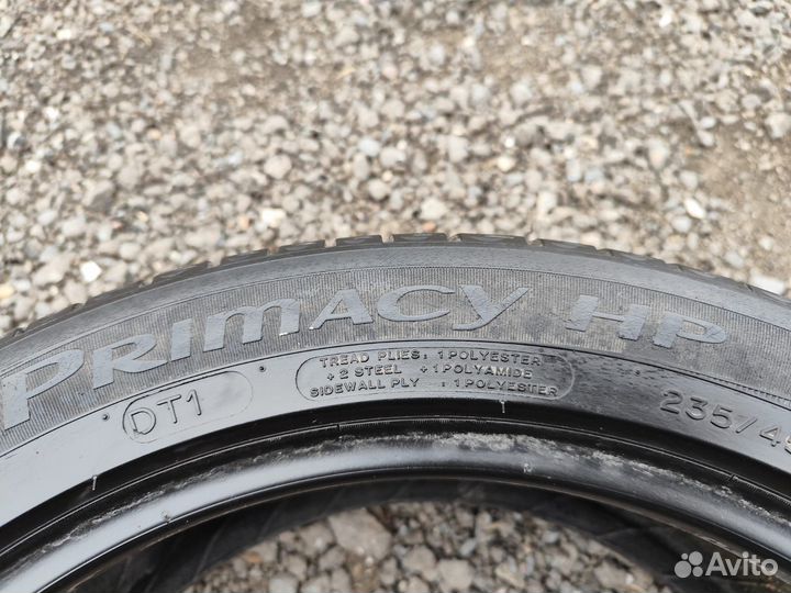 Michelin Primacy HP 235/45 R18 98W