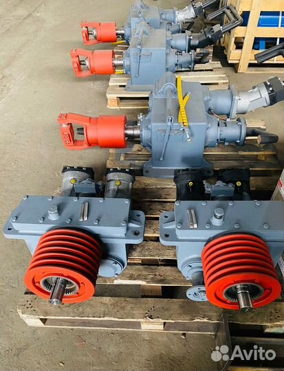 Буровая установка Завод самоходных машин 