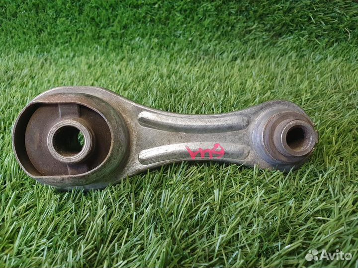 Подушка двигателя опора двс Renault Logan 2