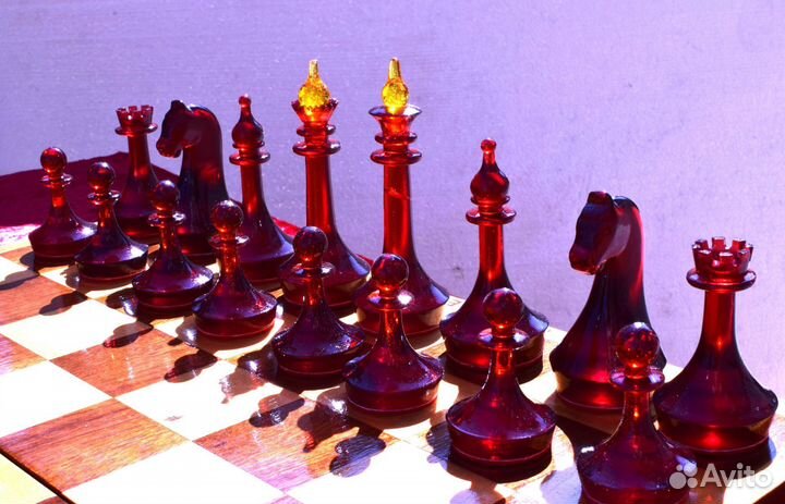 Шахматы СССР янтарный цвет