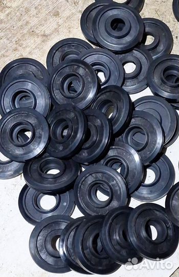 Каток для снегоходов,мтобуксировщика