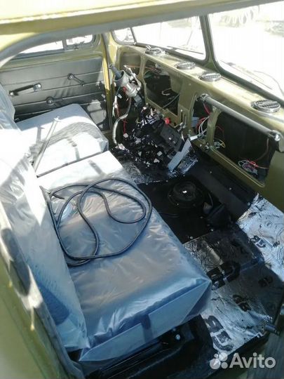 Кабина на Урал