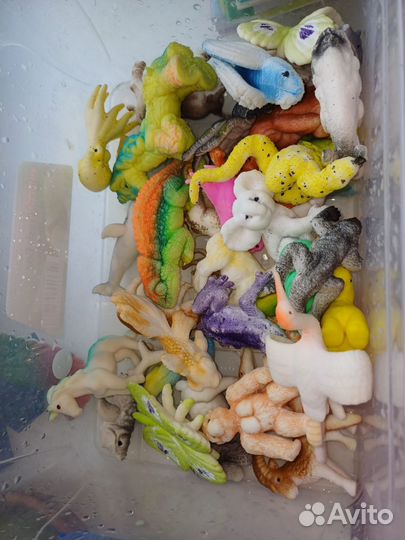 Игрушки растущие из яиц